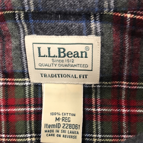 L.L. Bean Red & Gray Plaid Flannel Size M - Picture 2 of 7